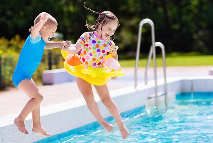 بررسی بهداشت وکنترل سلامت آب استخرهای شنا در مقابل ویروس کرونا بررسی بهداشت وکنترل سلامت آب استخرهای شنا در مقابل ویروس کرونا