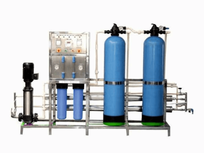 انجام آزمایشات جهت بررسی کیفیت آب ورودی دستگاه اسمز معکوس RO